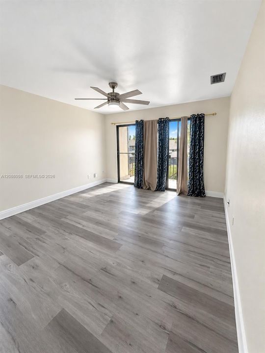 For Rent: $2,600 (4 beds, 3 baths, 2262 Square Feet)