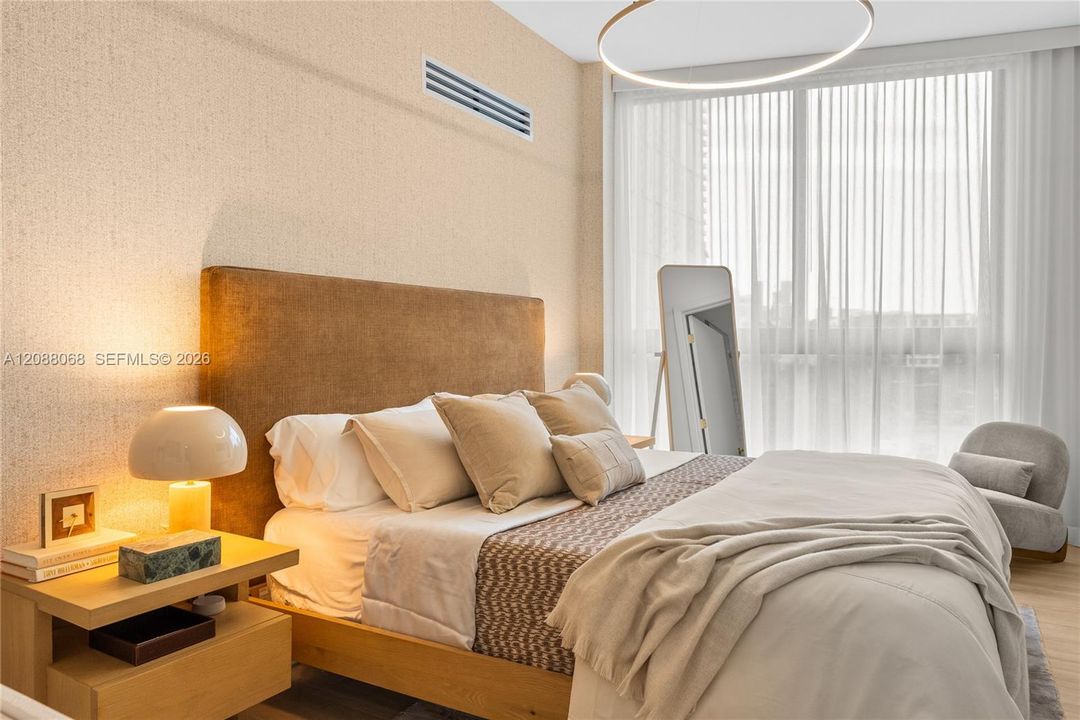 В аренду: $6,900 (2 спален, 2 ванн, 963 Квадратных фут)