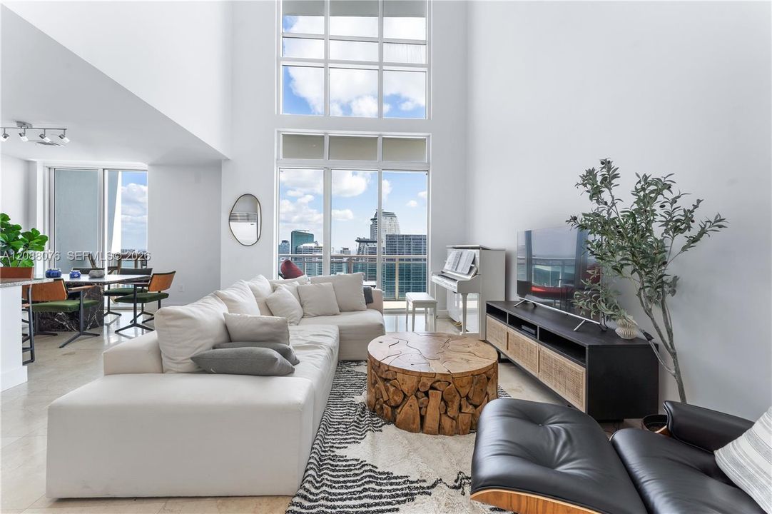 En Renta: $9,500 (3 camas, 3 baños, 1763 Pies cuadrados)