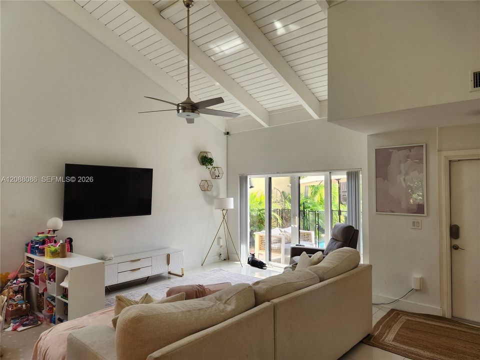 For Sale: $650,000 (3 beds, 2 baths, 1674 Square Feet)