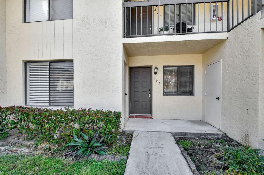 1ST FLOOR RENTAL