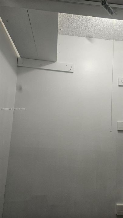 В аренду: $1,900 (1 спален, 1 ванн, 978 Квадратных фут)