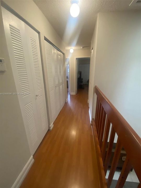 В аренду: $3,100 (3 спален, 2 ванн, 1495 Квадратных фут)