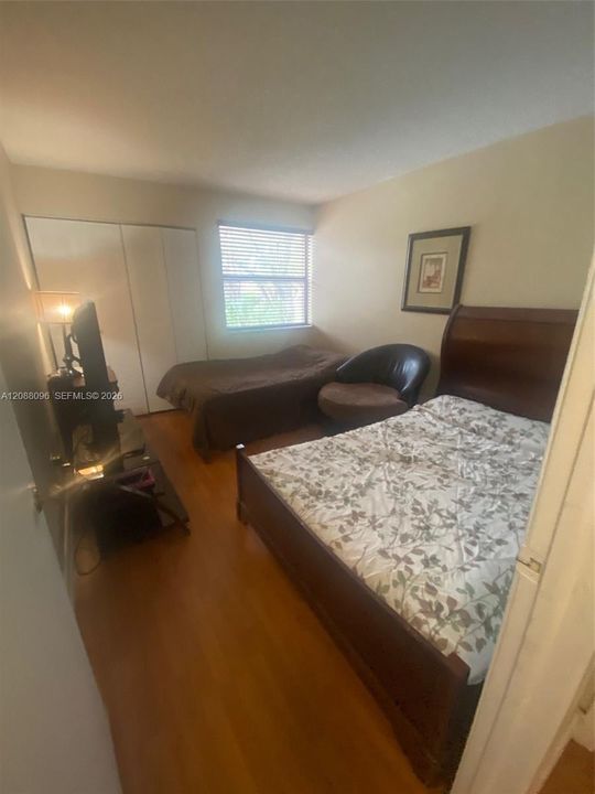 В аренду: $3,100 (3 спален, 2 ванн, 1495 Квадратных фут)