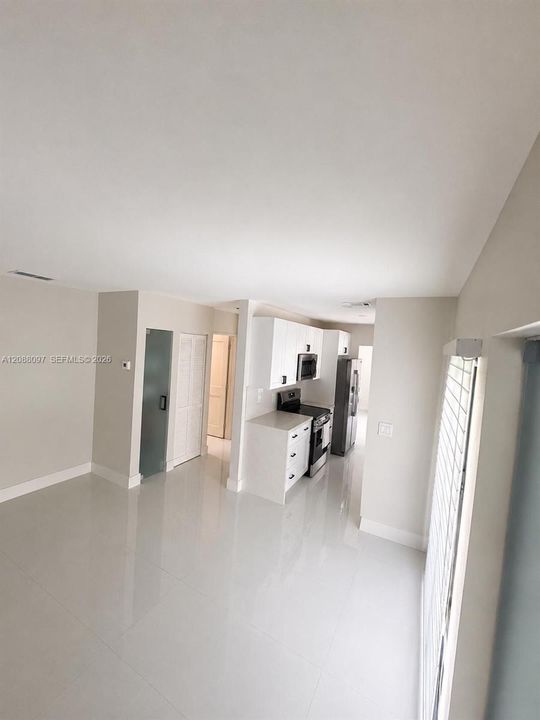 For Sale: $499,000 (2 beds, 2 baths, 1132 Square Feet)