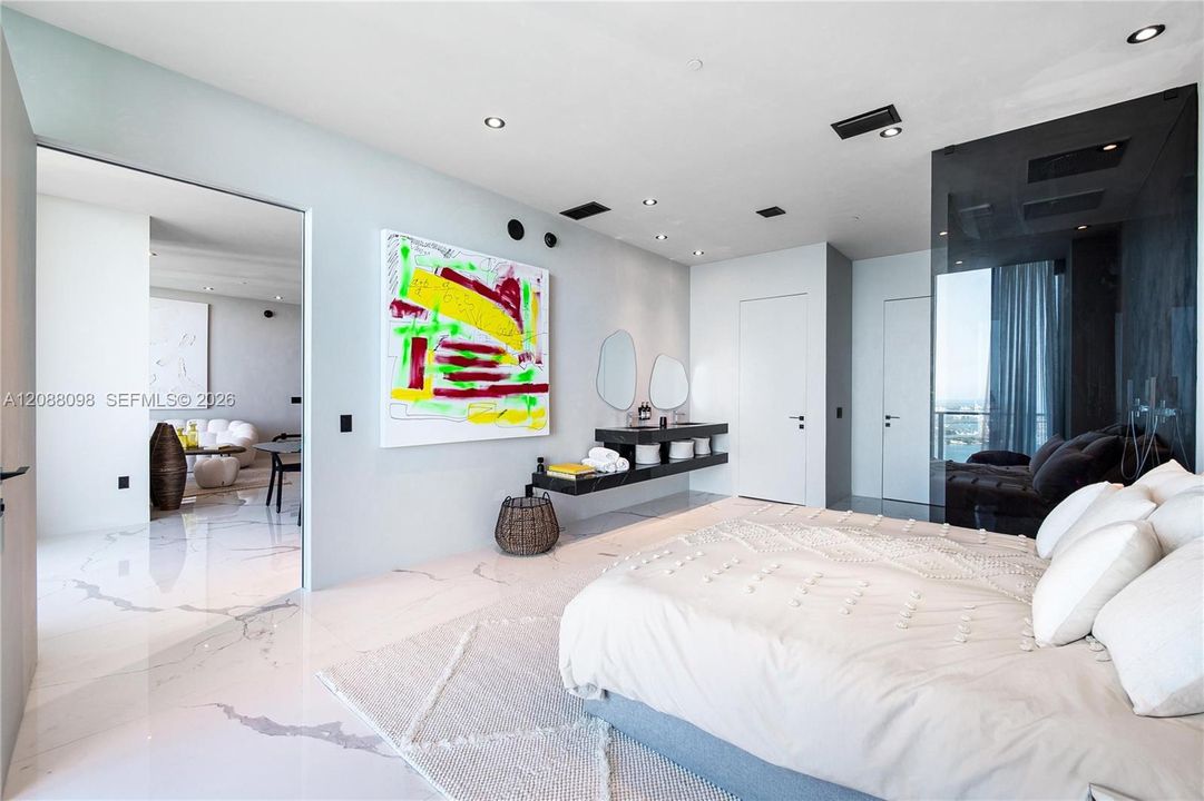 En Renta: $26,000 (3 camas, 3 baños, 2108 Pies cuadrados)