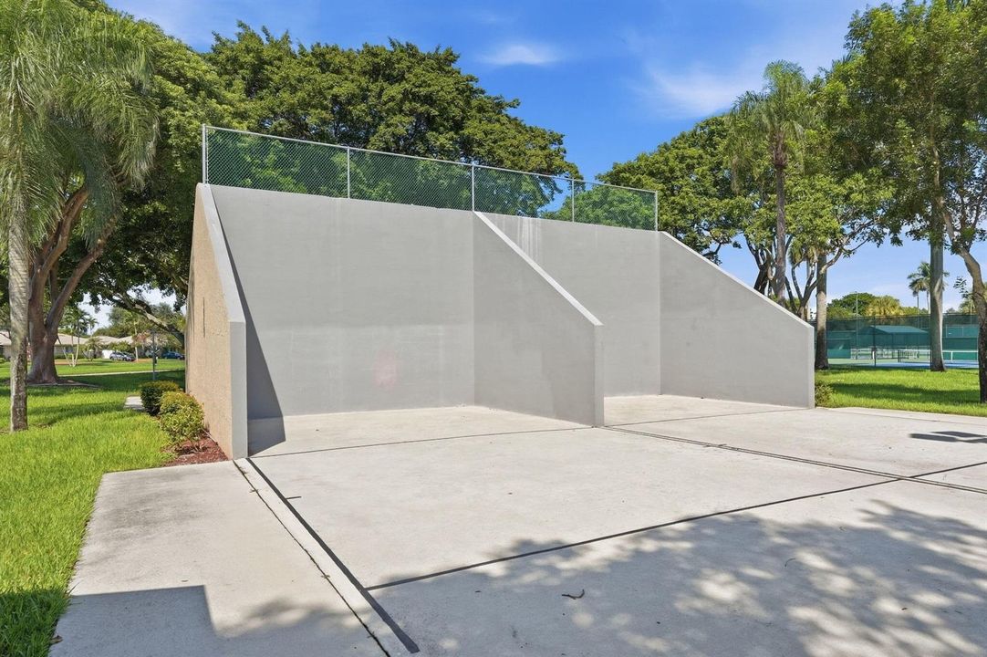 35-web-or-mls-8861_Echo_Lane_06888