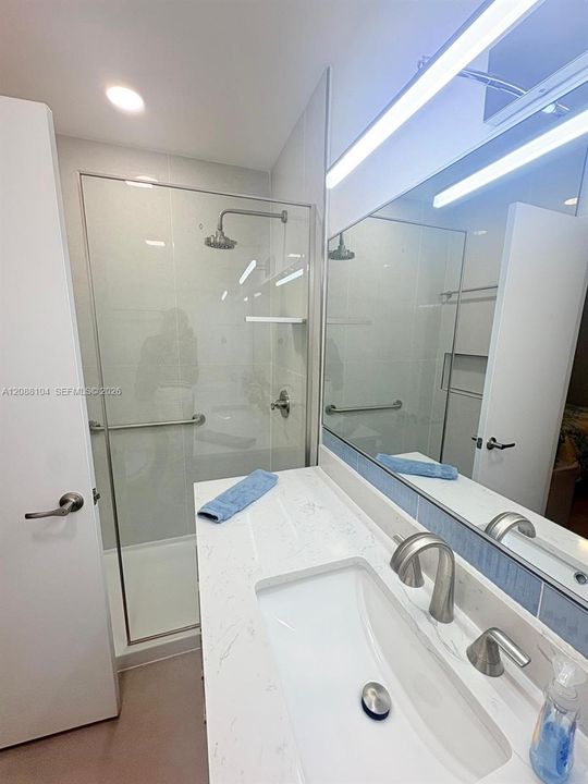 В аренду: $3,200 (3 спален, 2 ванн, 1701 Квадратных фут)