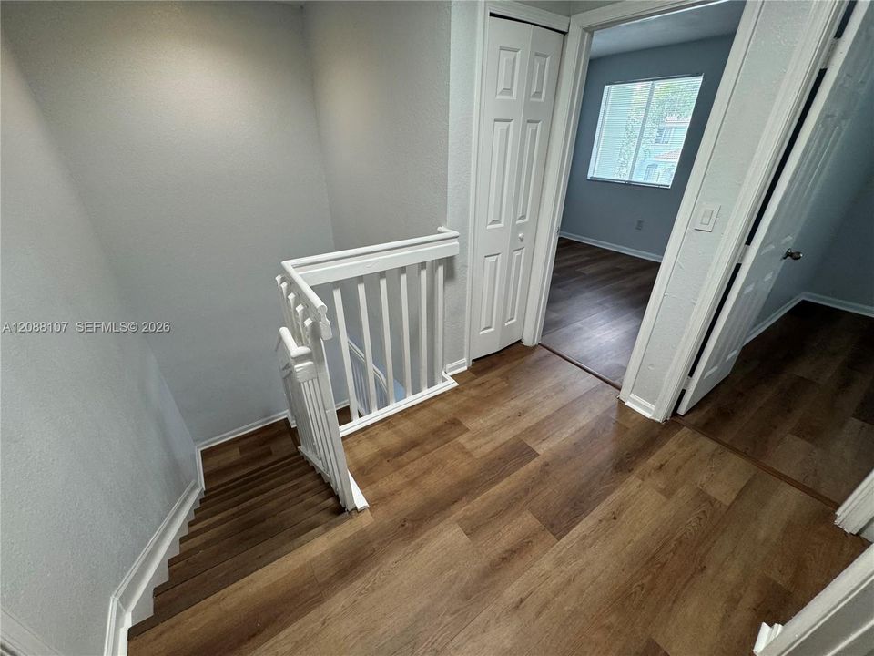 For Rent: $2,750 (3 beds, 2 baths, 1302 Square Feet)