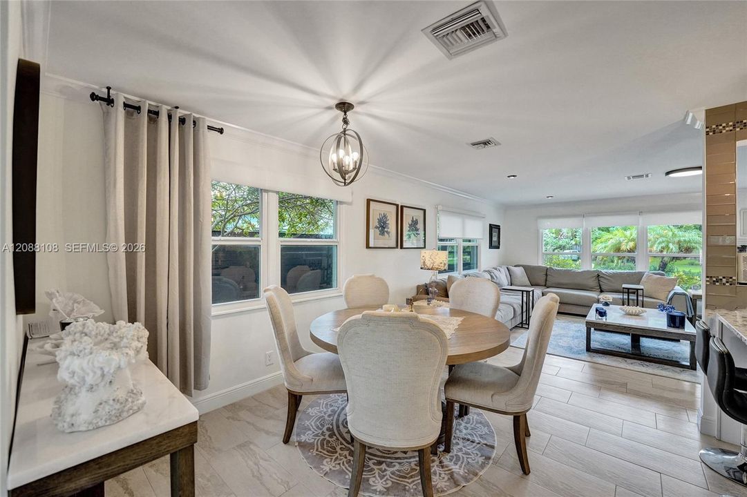 For Sale: $990,000 (3 beds, 2 baths, 1721 Square Feet)