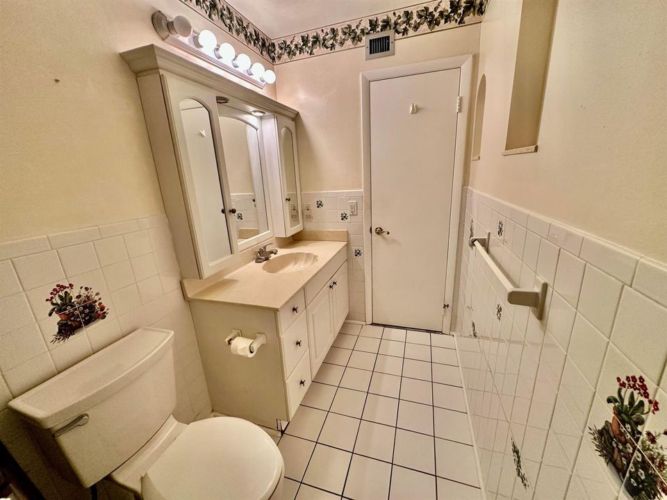 2nd Full Bath