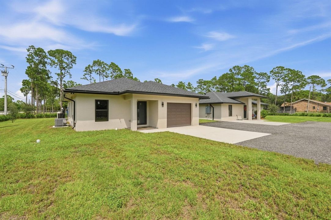 7-web-or-mls-18477_W_Sycamore_Dr_06290