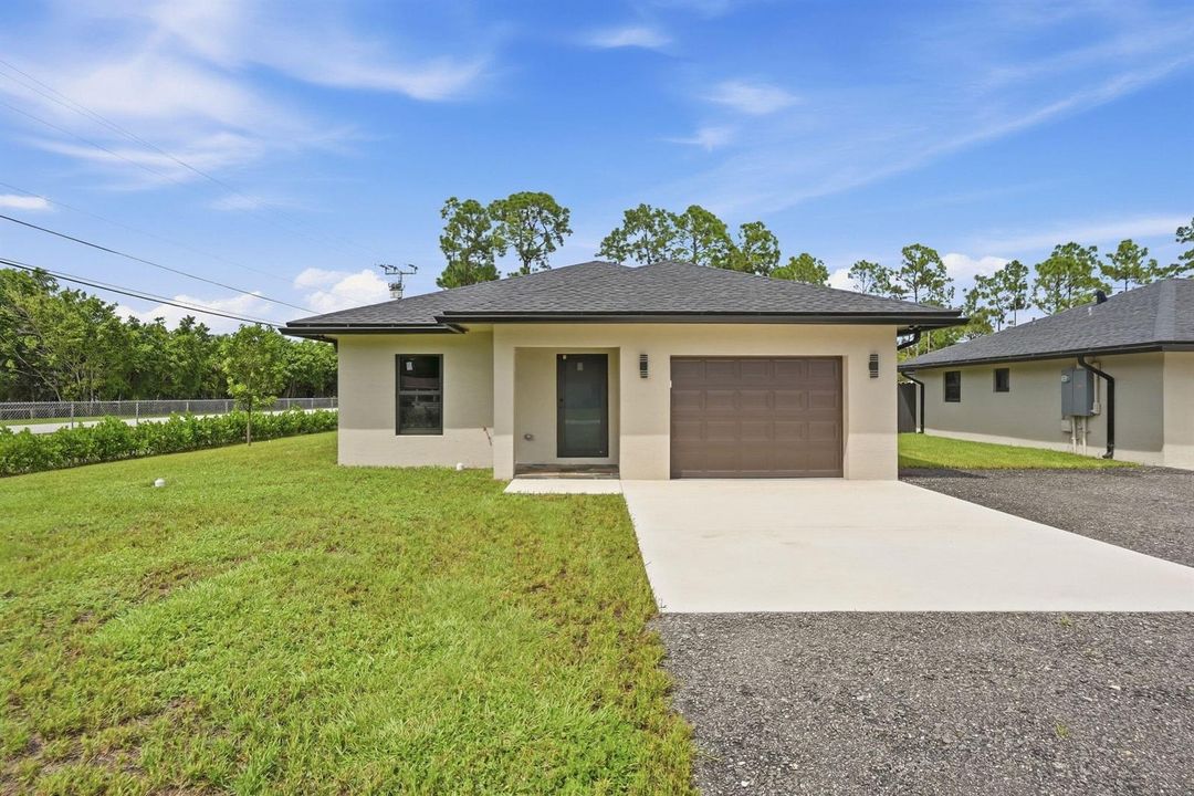 8-web-or-mls-18477_W_Sycamore_Dr_06293