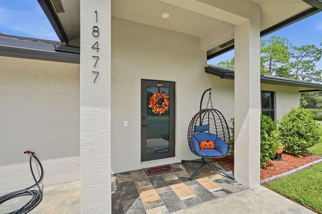 6-web-or-mls-18477_W_Sycamore_Dr_06287