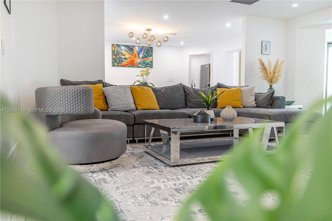 En Renta: $25,000 (4 camas, 3 baños, 0 Pies cuadrados)