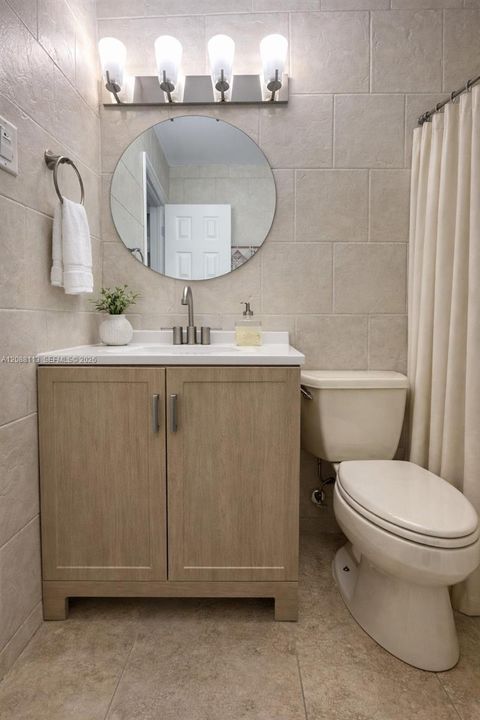 En Venta: $999,999 (3 camas, 2 baños, 1719 Pies cuadrados)