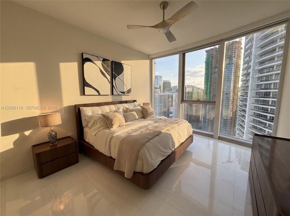 For Rent: $19,950 (3 beds, 2 baths, 1957 Square Feet)