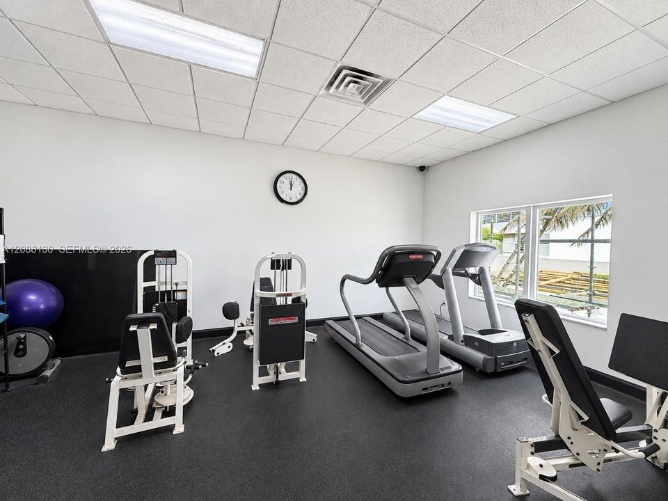 For Rent: $1,400 (2 beds, 2 baths, 1331 Square Feet)