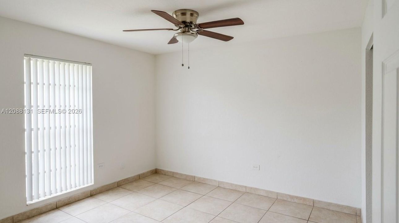 For Rent: $1,995 (2 beds, 1 baths, 763 Square Feet)