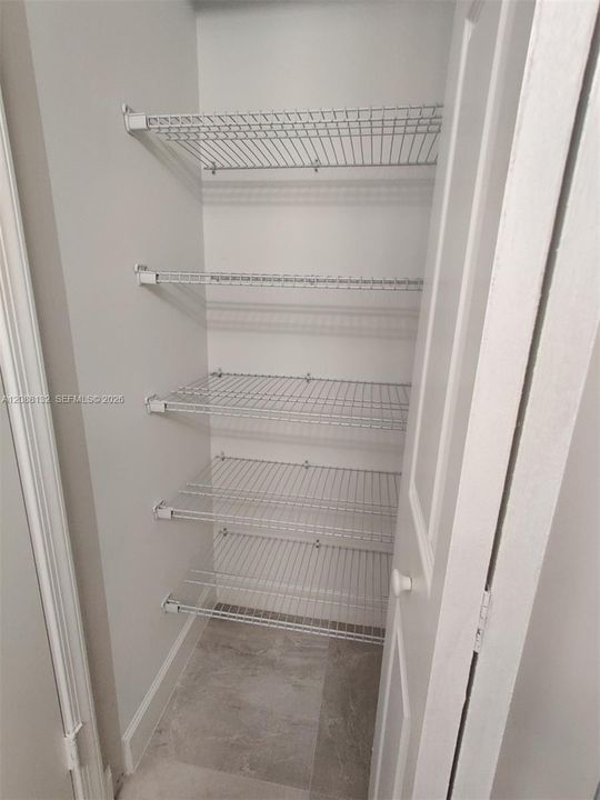 В аренду: $2,100 (2 спален, 2 ванн, 805 Квадратных фут)