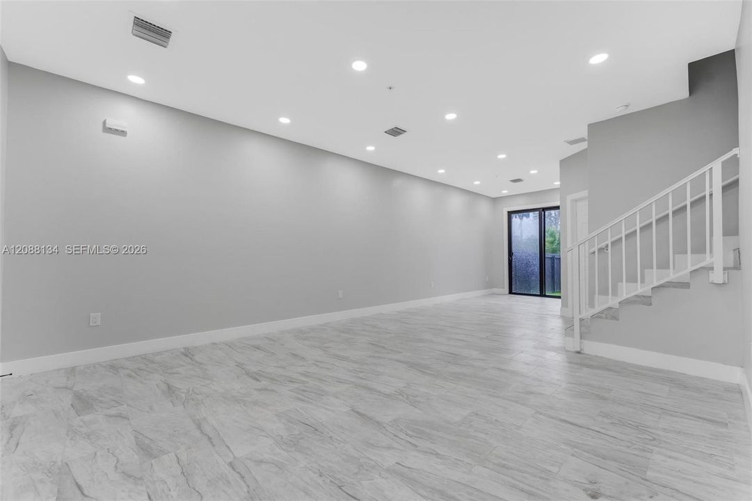 En Venta: $2,250,000 (0 camas, 0 baños, 4407 Pies cuadrados)