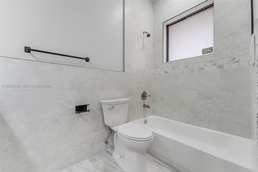 En Venta: $2,250,000 (0 camas, 0 baños, 4407 Pies cuadrados)