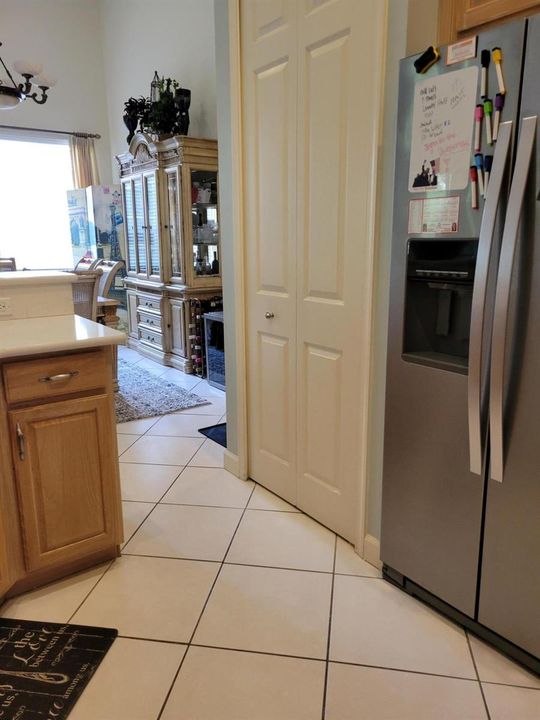 Kitchen facing towards Laundry