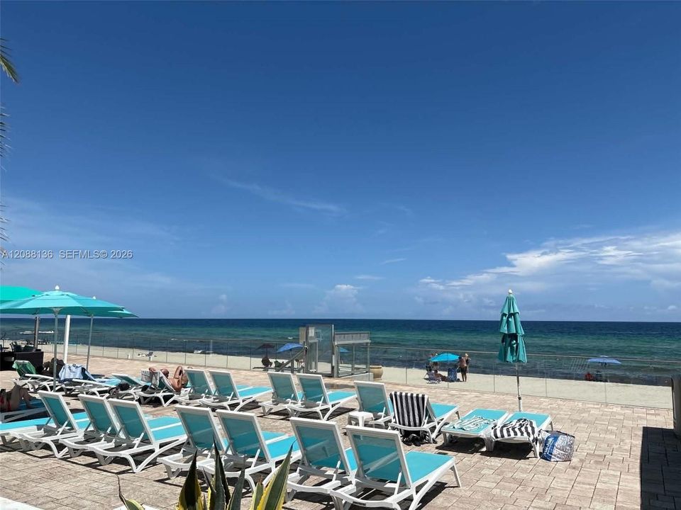 For Rent: $4,000 (2 beds, 2 baths, 1248 Square Feet)