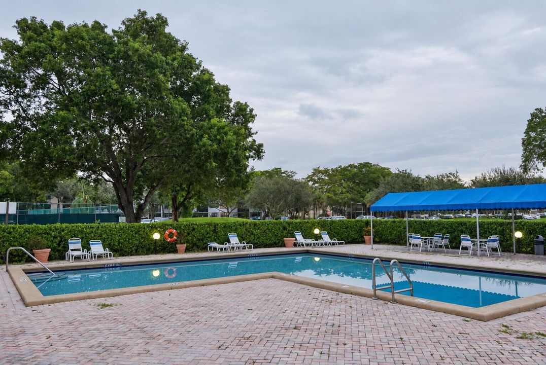 pool