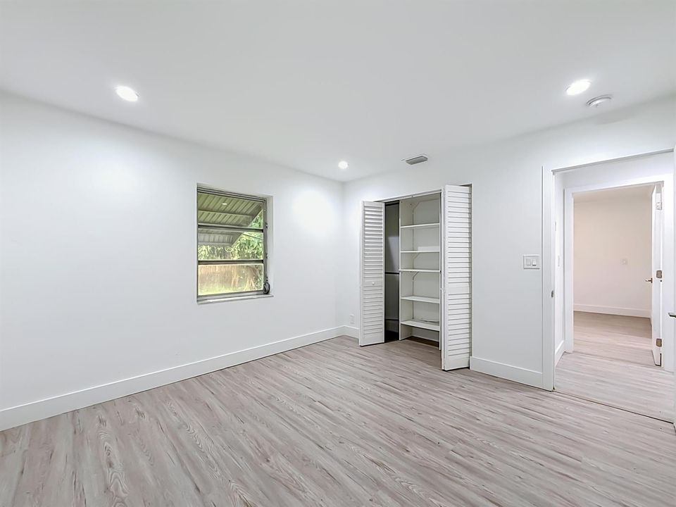 1110 SW 31st Street-26