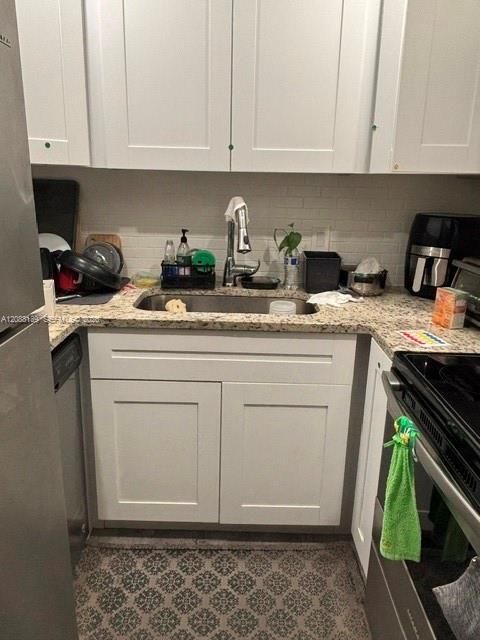For Sale: $189,900 (2 beds, 2 baths, 800 Square Feet)