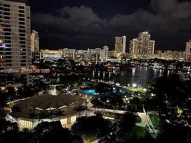 For Sale: $234,900 (1 beds, 1 baths, 1000 Square Feet)