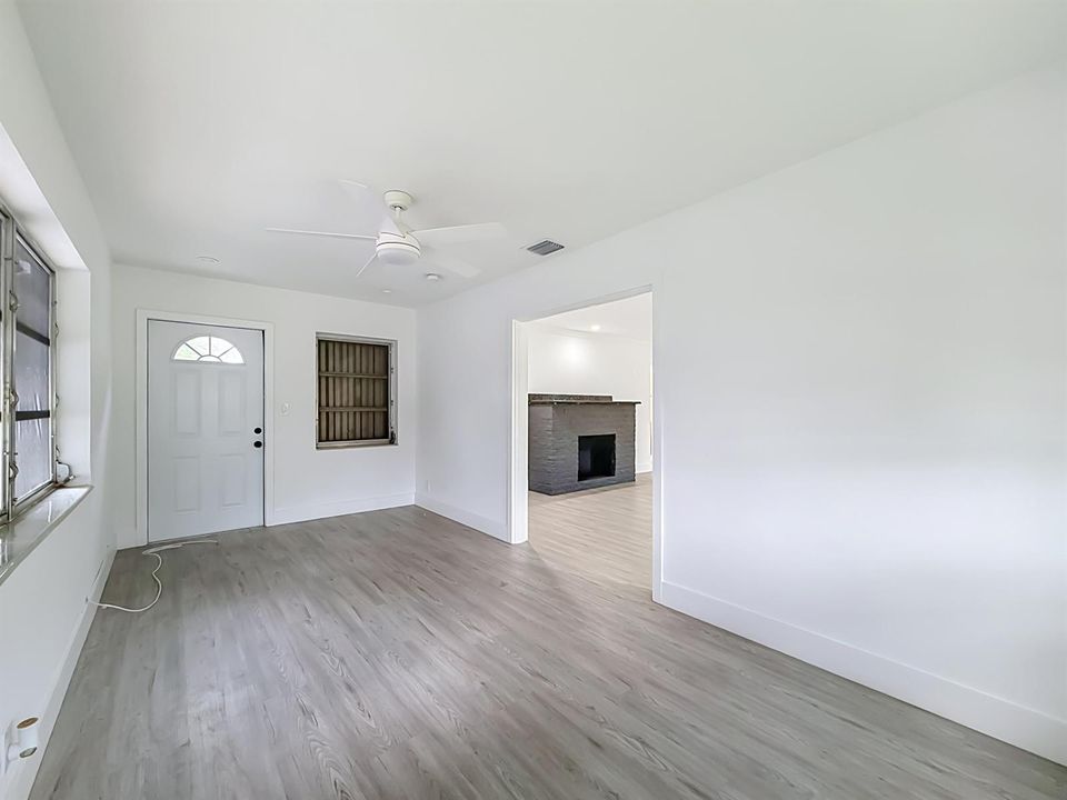 1110 SW 31st Street-36