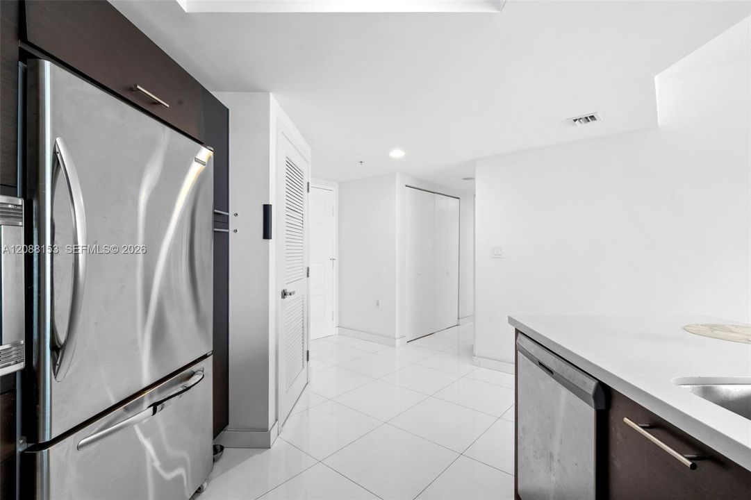 For Sale: $1,150,000 (3 beds, 2 baths, 1492 Square Feet)