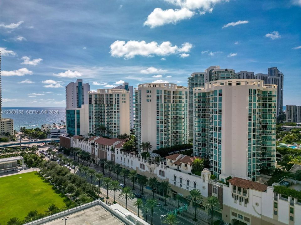 For Sale: $1,150,000 (3 beds, 2 baths, 1492 Square Feet)