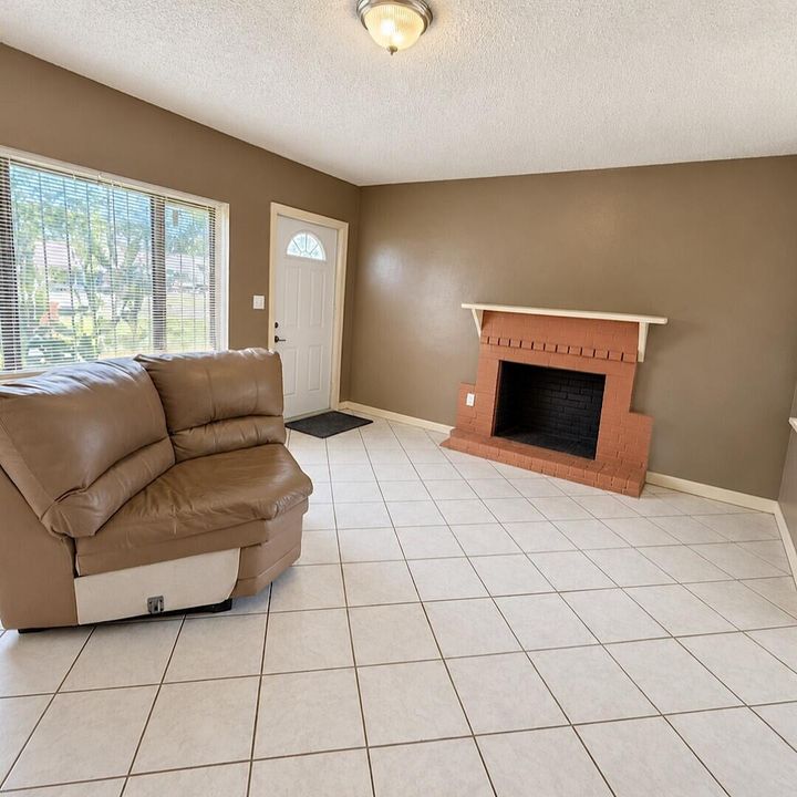FIRE PLACE FRONT ROOM