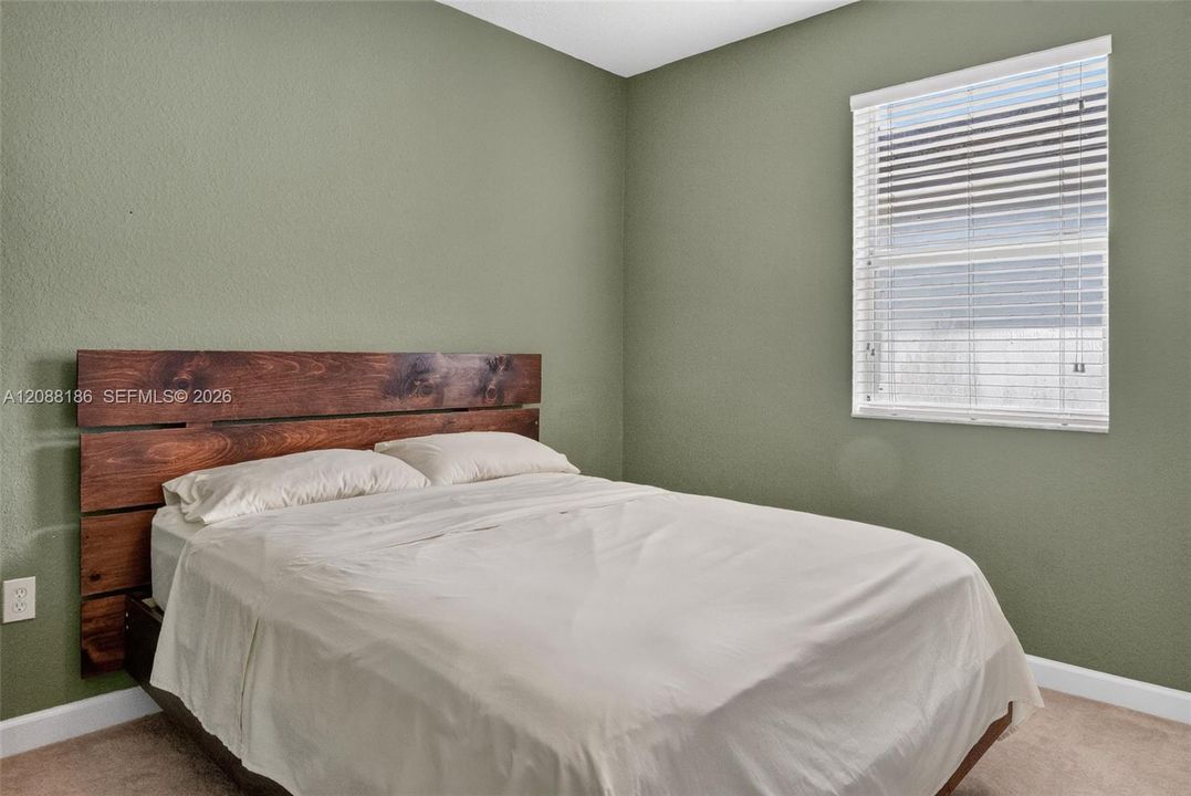 En Venta: $485,000 (4 camas, 2 baños, 2322 Pies cuadrados)
