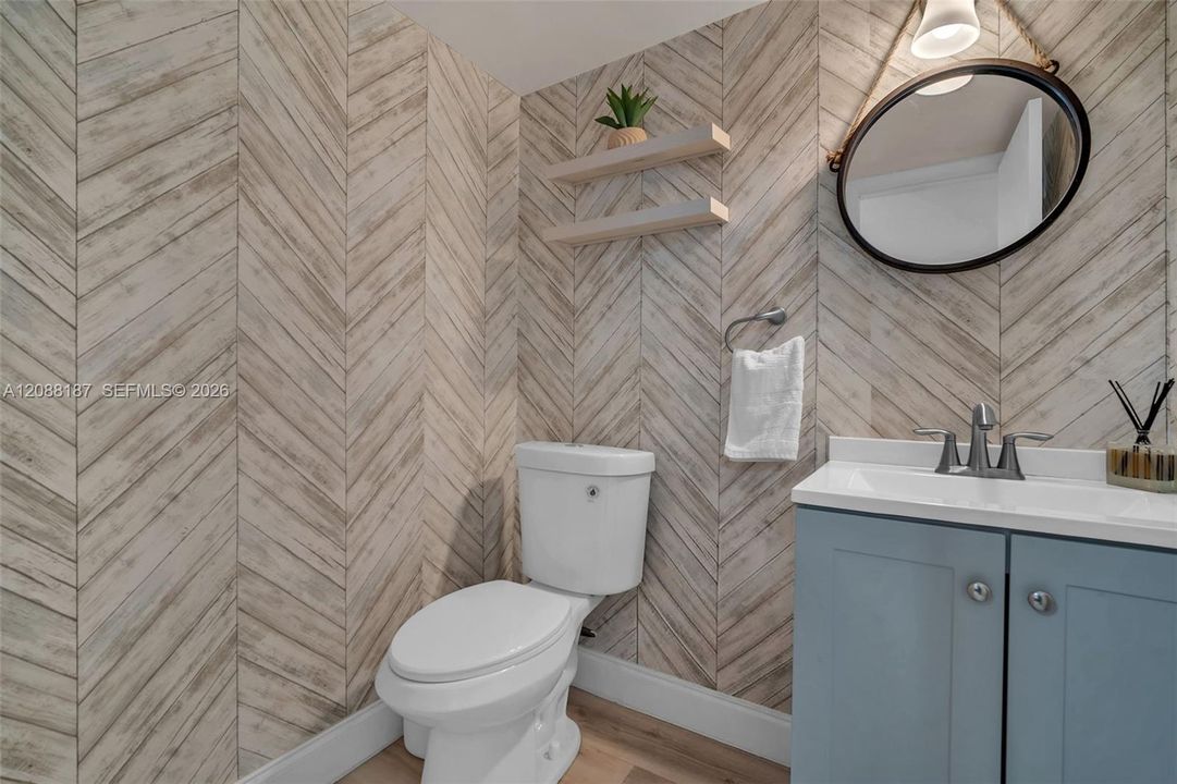 En Venta: $250,000 (3 camas, 2 baños, 1645 Pies cuadrados)