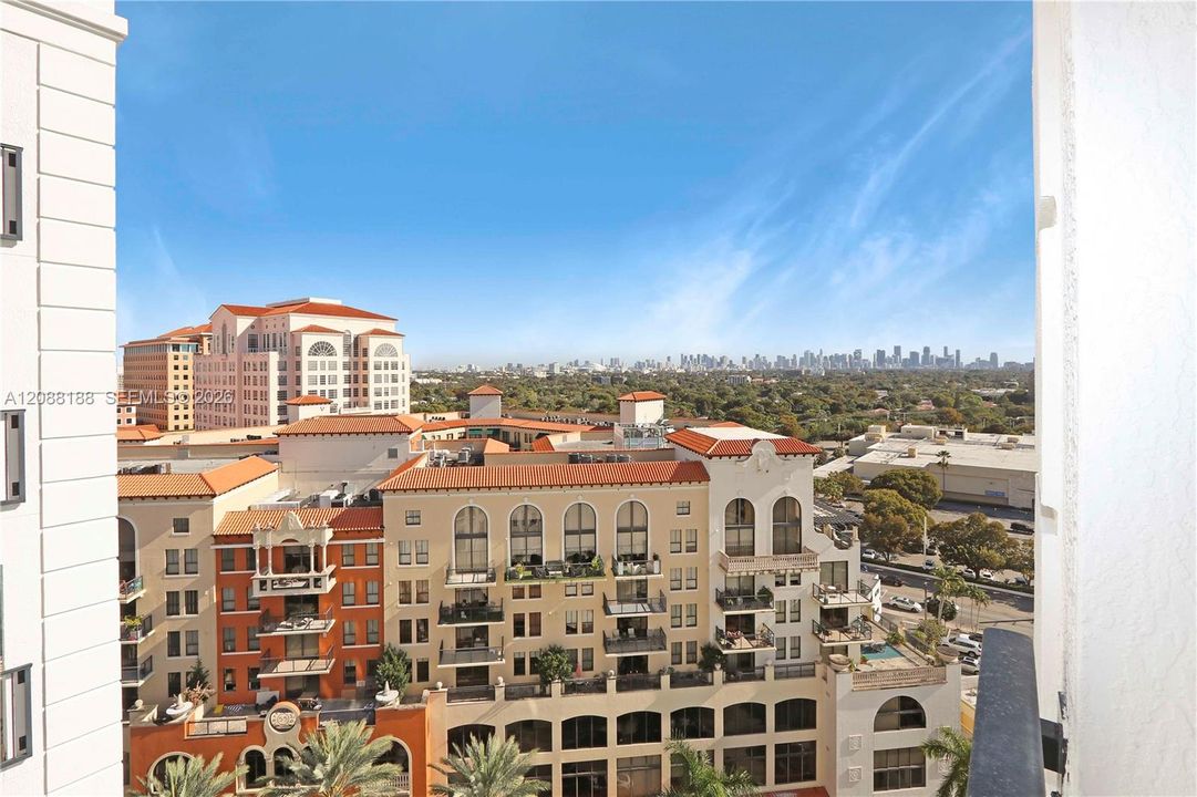 En Venta: $1,285,000 (3 camas, 2 baños, 1654 Pies cuadrados)