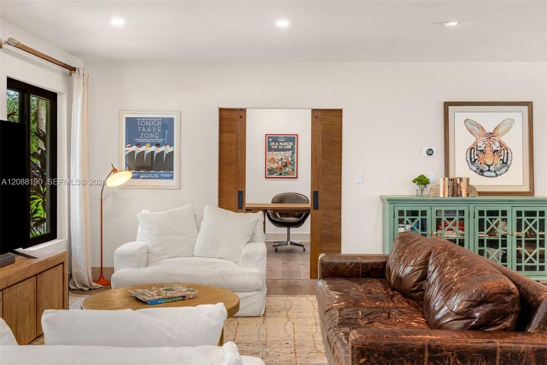 For Sale: $2,699,000 (4 beds, 3 baths, 3131 Square Feet)