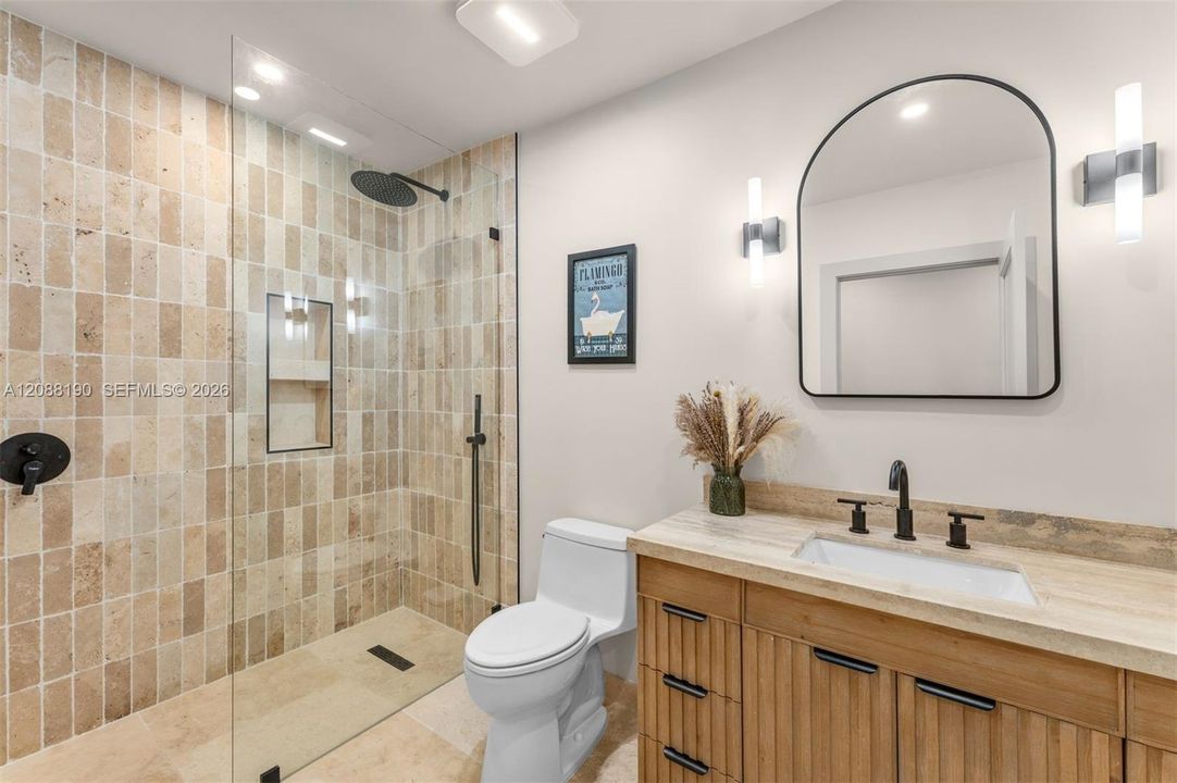 For Sale: $2,699,000 (4 beds, 3 baths, 3131 Square Feet)