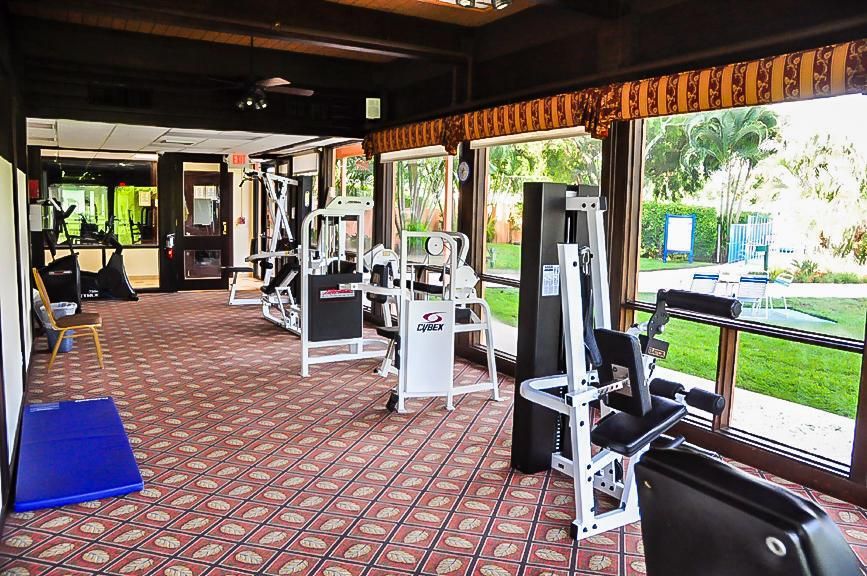 EXERCISE ROOM