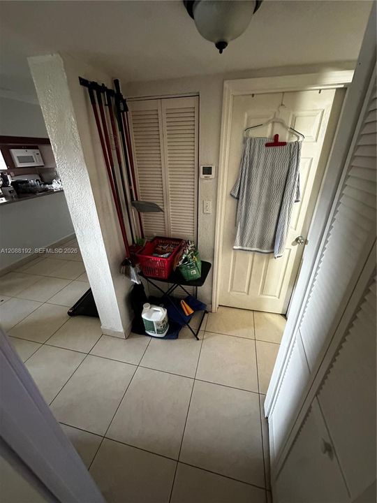 En Venta: $225,000 (2 camas, 1 baños, 794 Pies cuadrados)