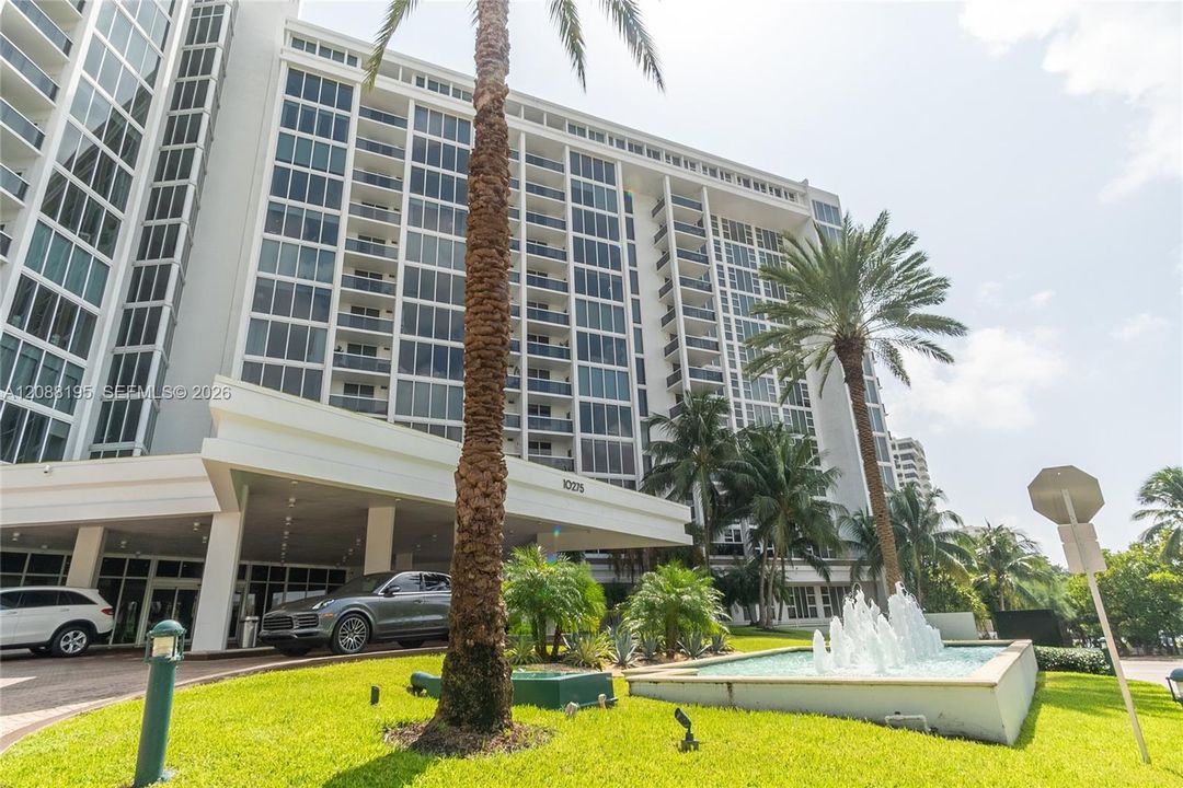 For Rent: $6,500 (2 beds, 2 baths, 1056 Square Feet)
