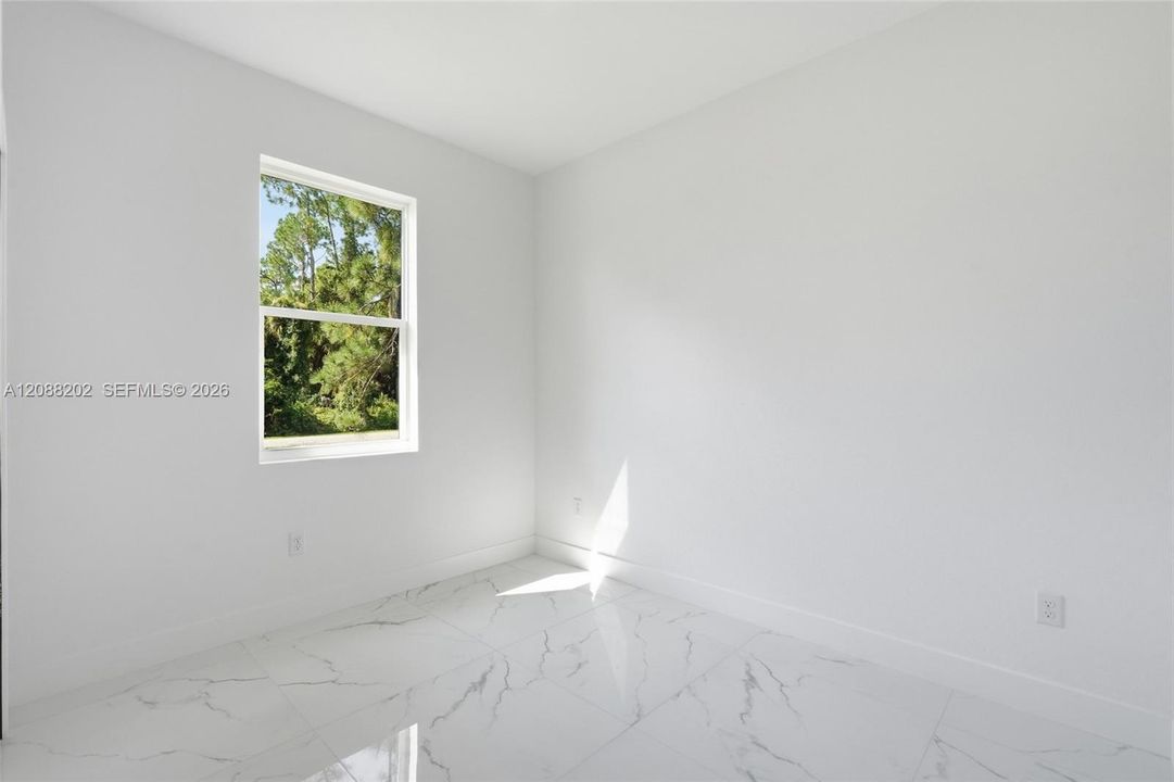 En Venta: $235,000 (3 camas, 2 baños, 0 Pies cuadrados)