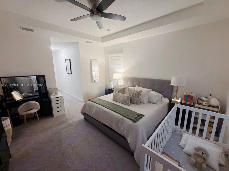 For Sale: $700,000 (3 beds, 2 baths, 1848 Square Feet)