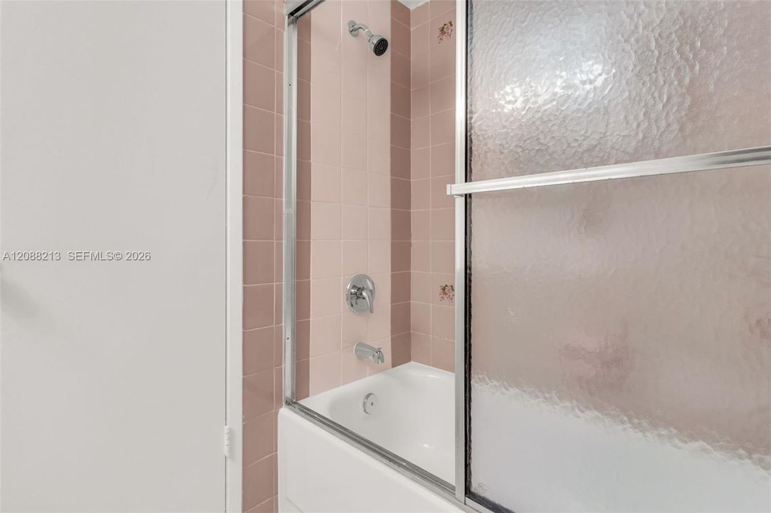 En Venta: $205,000 (1 camas, 1 baños, 620 Pies cuadrados)