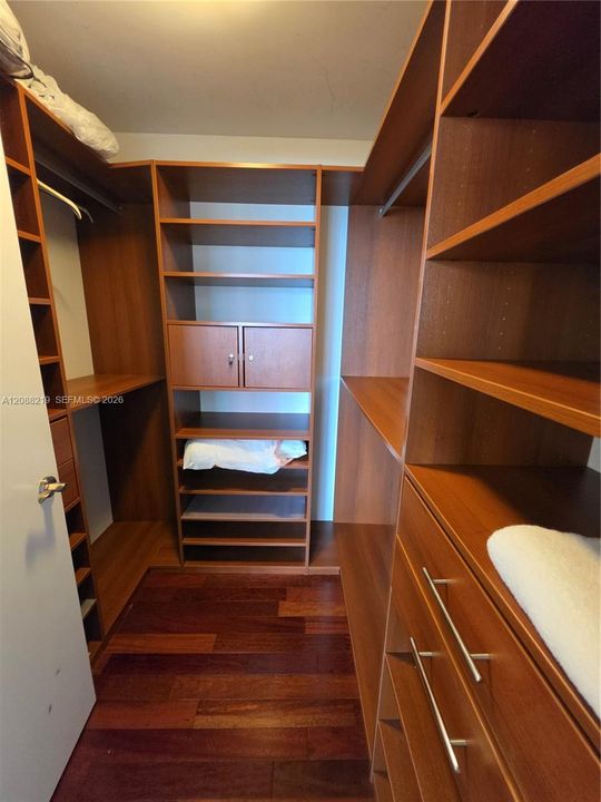 На продажу: $635,000 (3 спален, 3 ванн, 1650 Квадратных фут)
