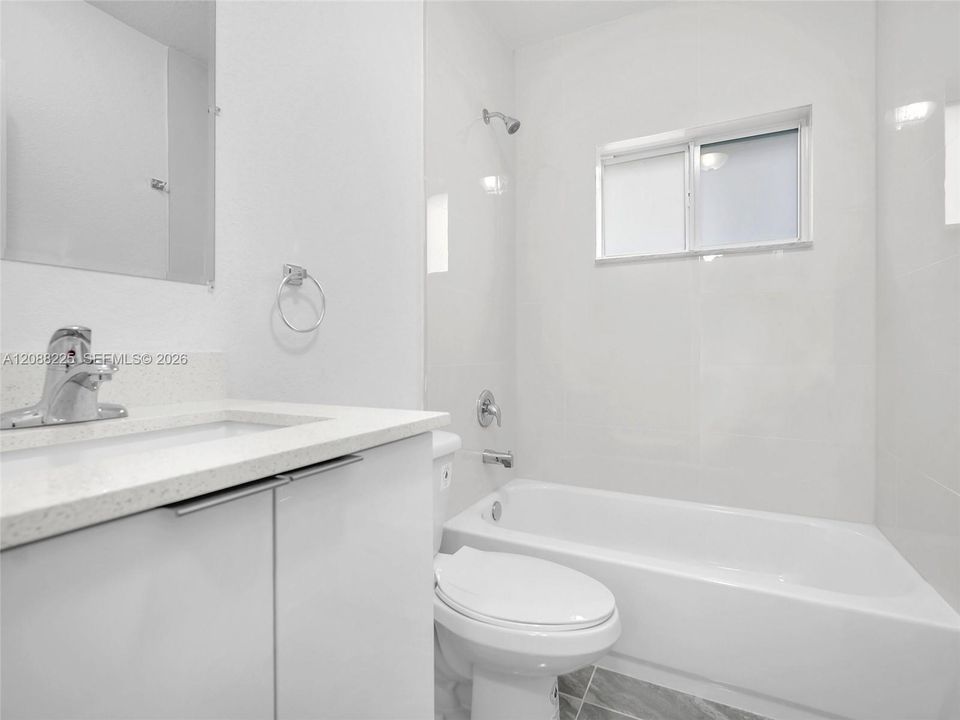 В аренду: $3,100 (3 спален, 2 ванн, 2152 Квадратных фут)
