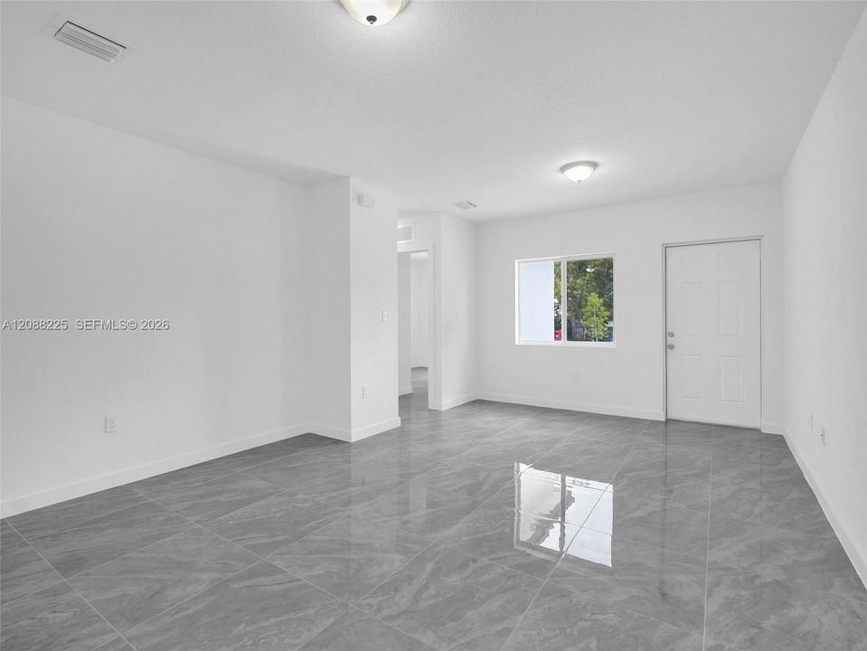 В аренду: $3,100 (3 спален, 2 ванн, 2152 Квадратных фут)